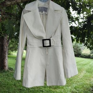 Jessica Simpson Cream Belted Trench Coat With Beautiful Belt